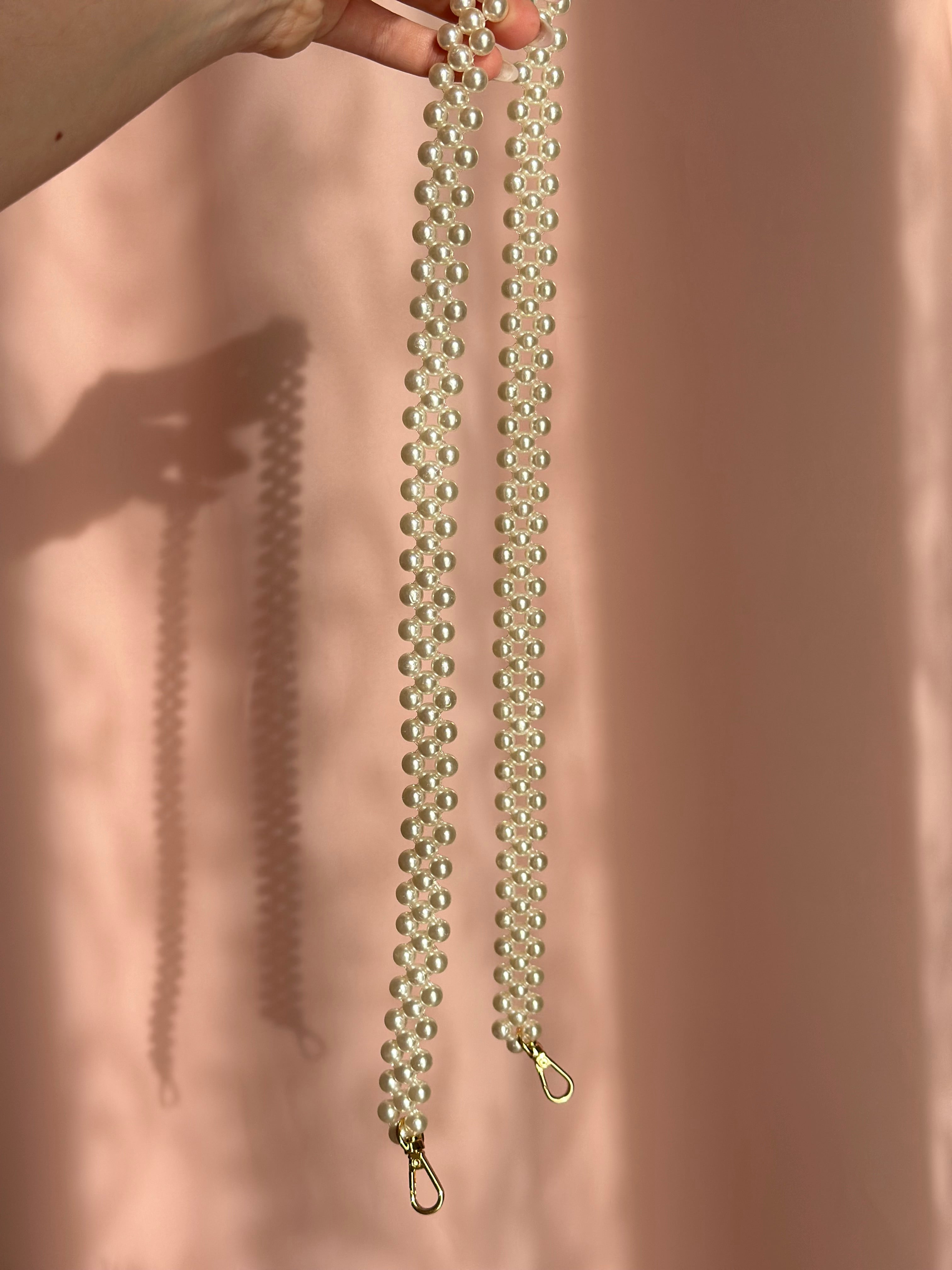 TRACOLLA DI PERLE